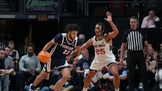 Gonzaga Bulldogs Saint Marys Gaels6